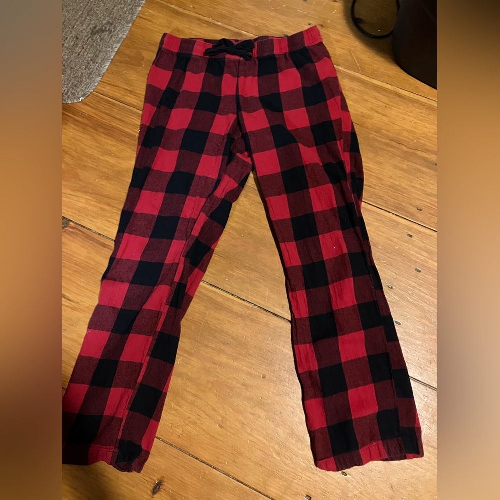 Old navy flannel pattern pajama pants.